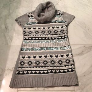 Gray Knitted Dress With Sequined Pattern
